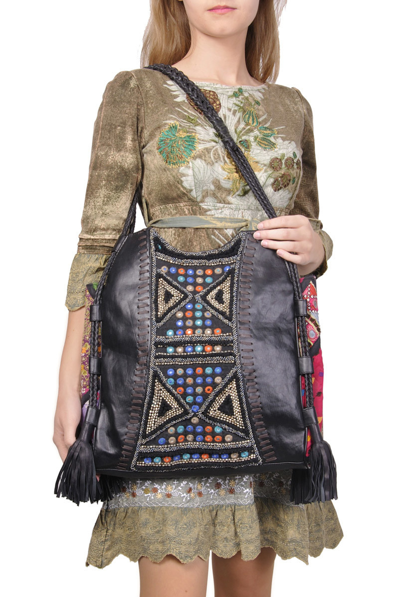Savage Culture: Candy Drizzle Bucket Leather Bag Singapur SOLD OUT