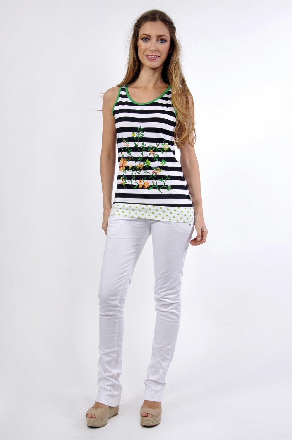 Savage Culture: Perfumed Flower T-shirt Claudia
