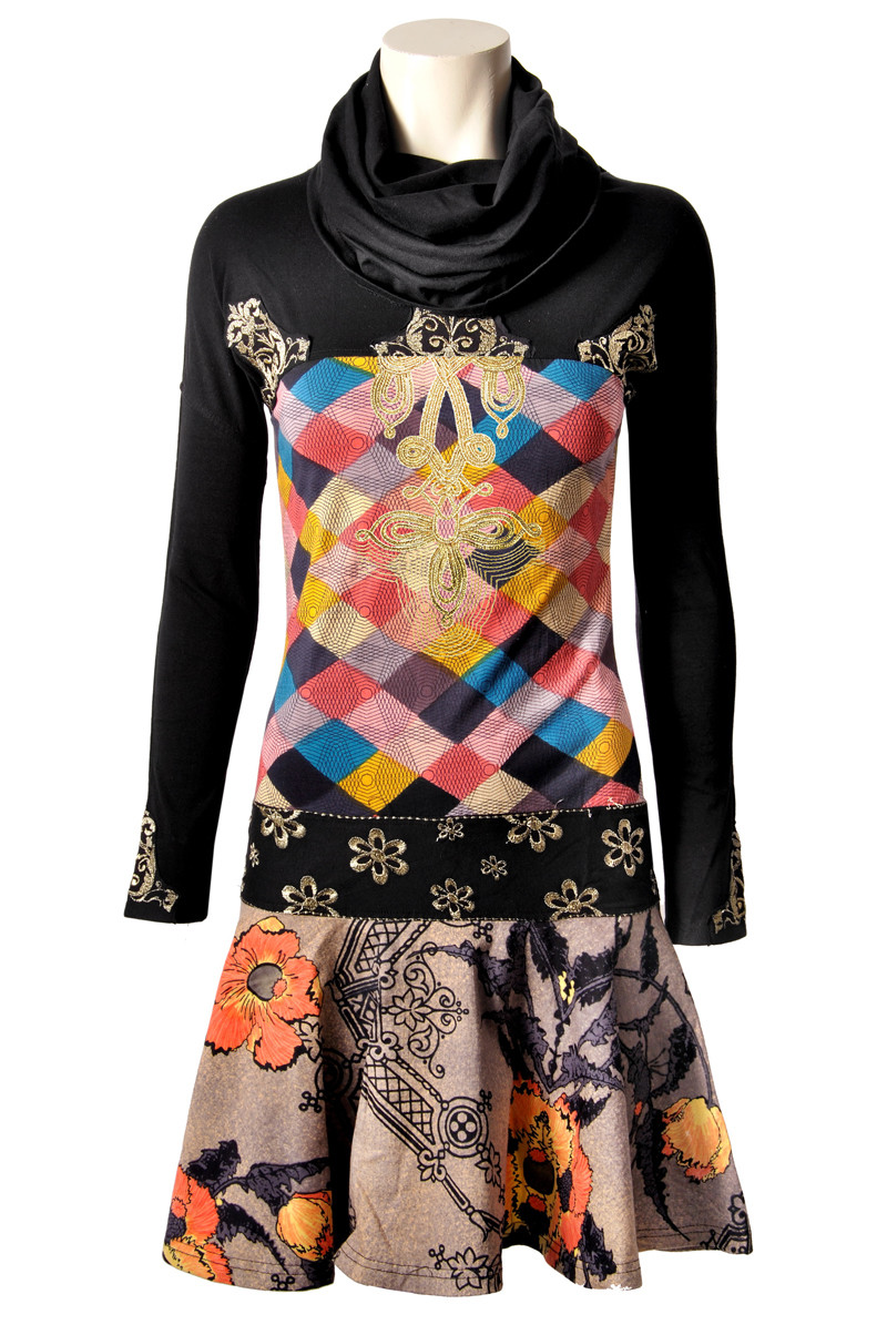 Savage Culture: Romancing Rebeca Long Sleeve Dress