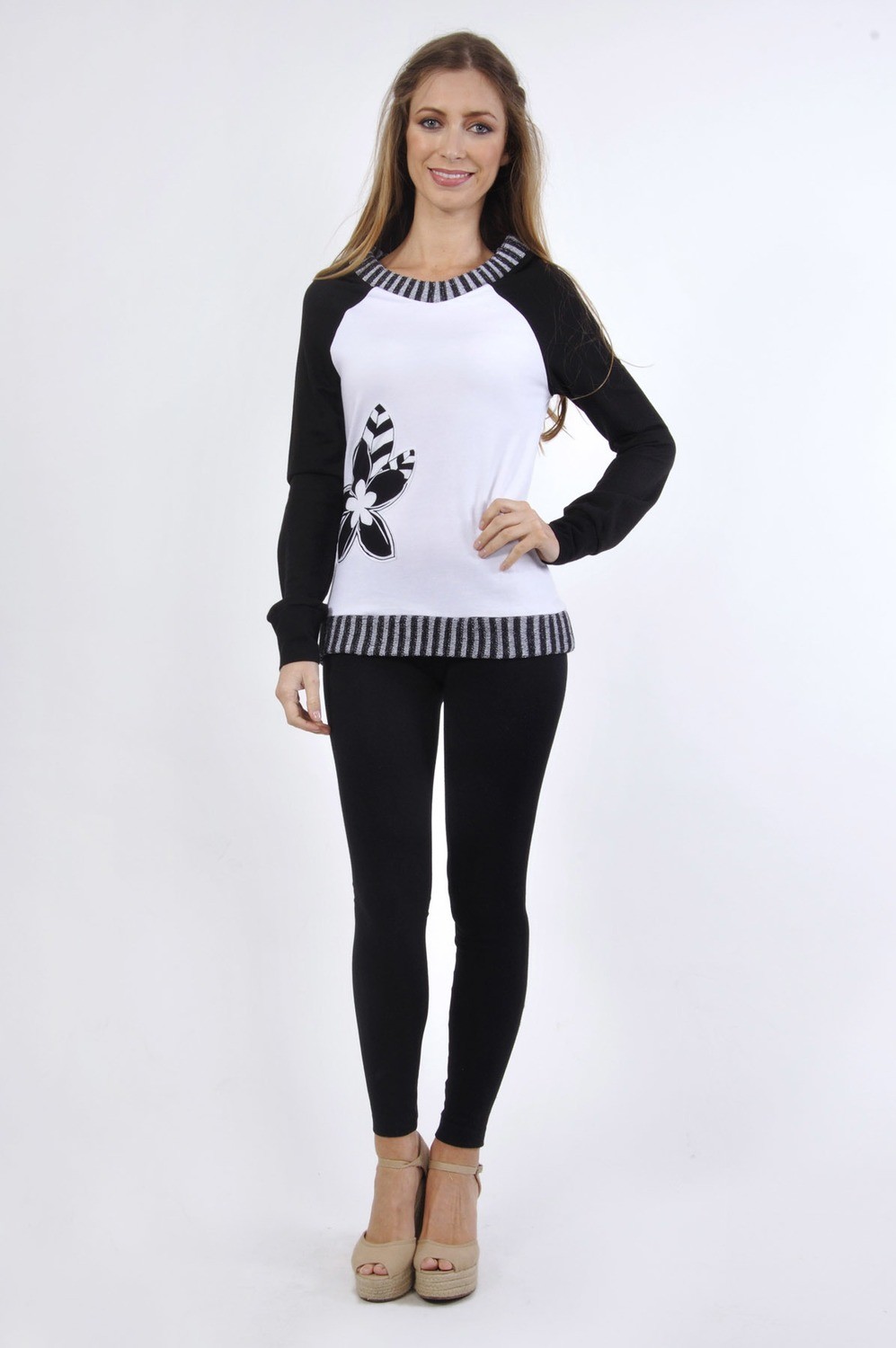 Savage Culture: Lidia Sugar Blossom Sweater