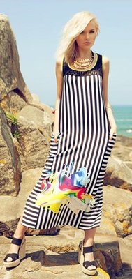 Maloka: Splash Colorblock Pocket Maxi Dress