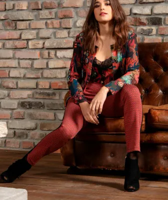Maloka: Sedona Rock Abstract Art Buttoned Cardigan