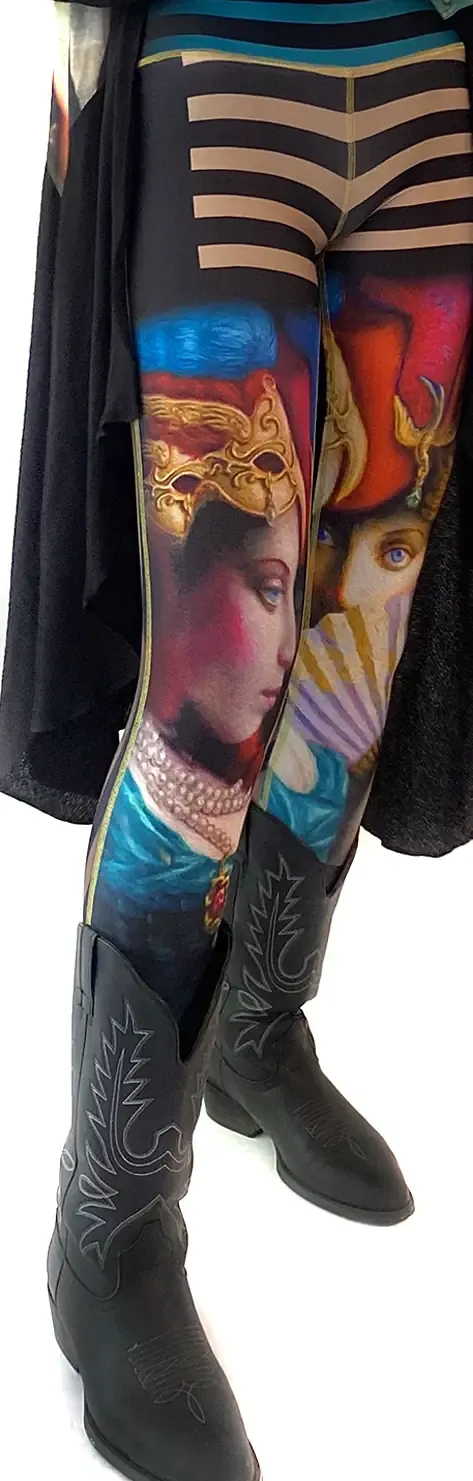 IPNG: Who Is The Woman Behind This Illusion Fan Legging