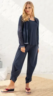 Maloka: Comfy Fit Tulip Cut Cropped Pants