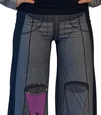 IPNG: Art Is My Body In Rhythm Illusion Comfort Pants