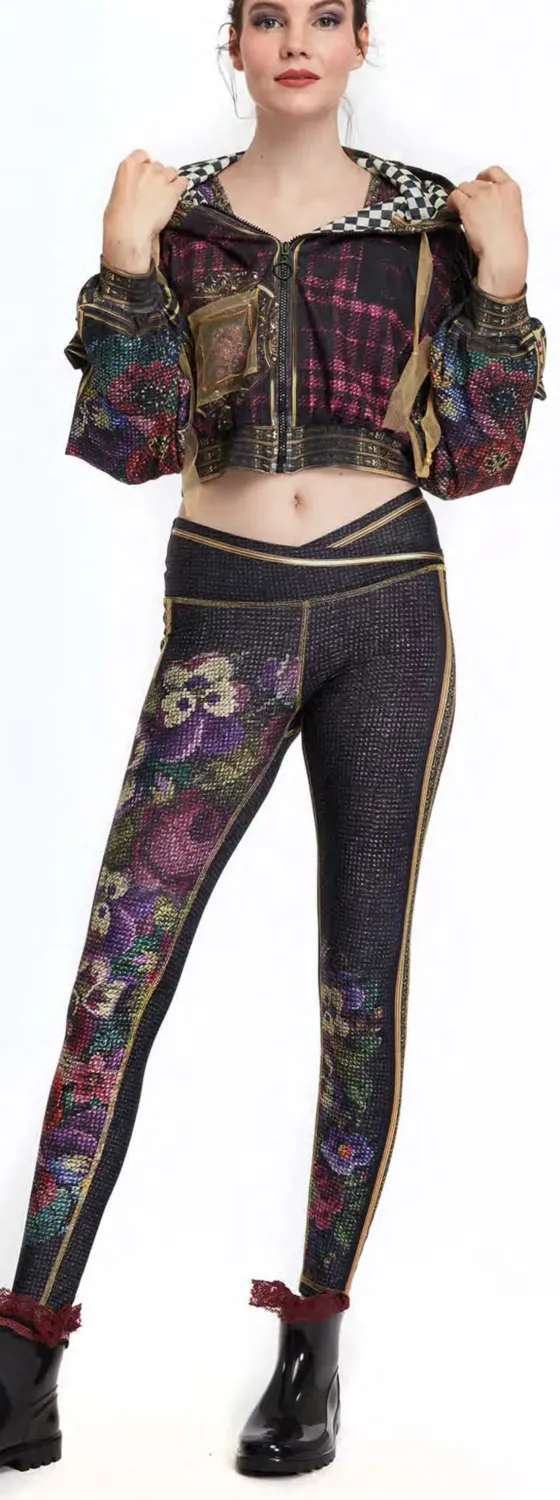 IPNG: Back To Black Tartan Legging