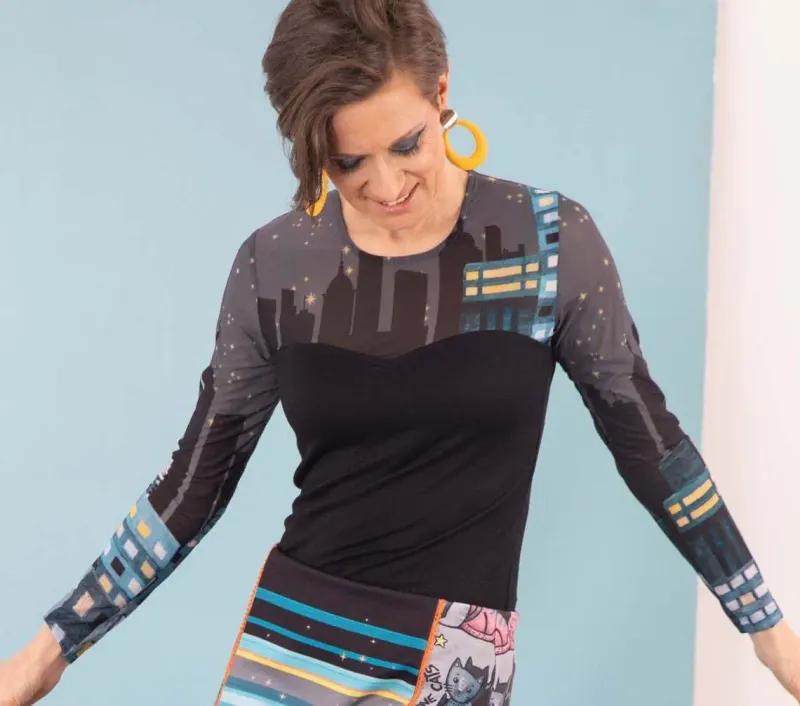 Anatopik: Catwoman Bustier Cutout Art Top