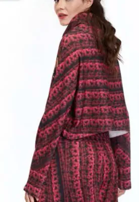 IPNG: 6TH Sense Illusion Blouse T Mini