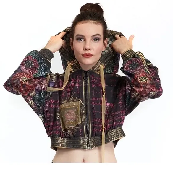 IPNG: Back To Black Hoody Puff Jacket