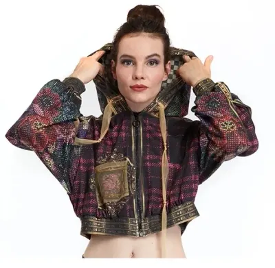 IPNG: Back To Black Hoody Puff Jacket