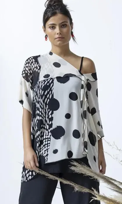 G!oze: Black And White Mesh Asymmetrical Tunic
