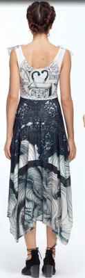 IPNG: Love Me Black Sweetheart Four Corner Maxi Dress
