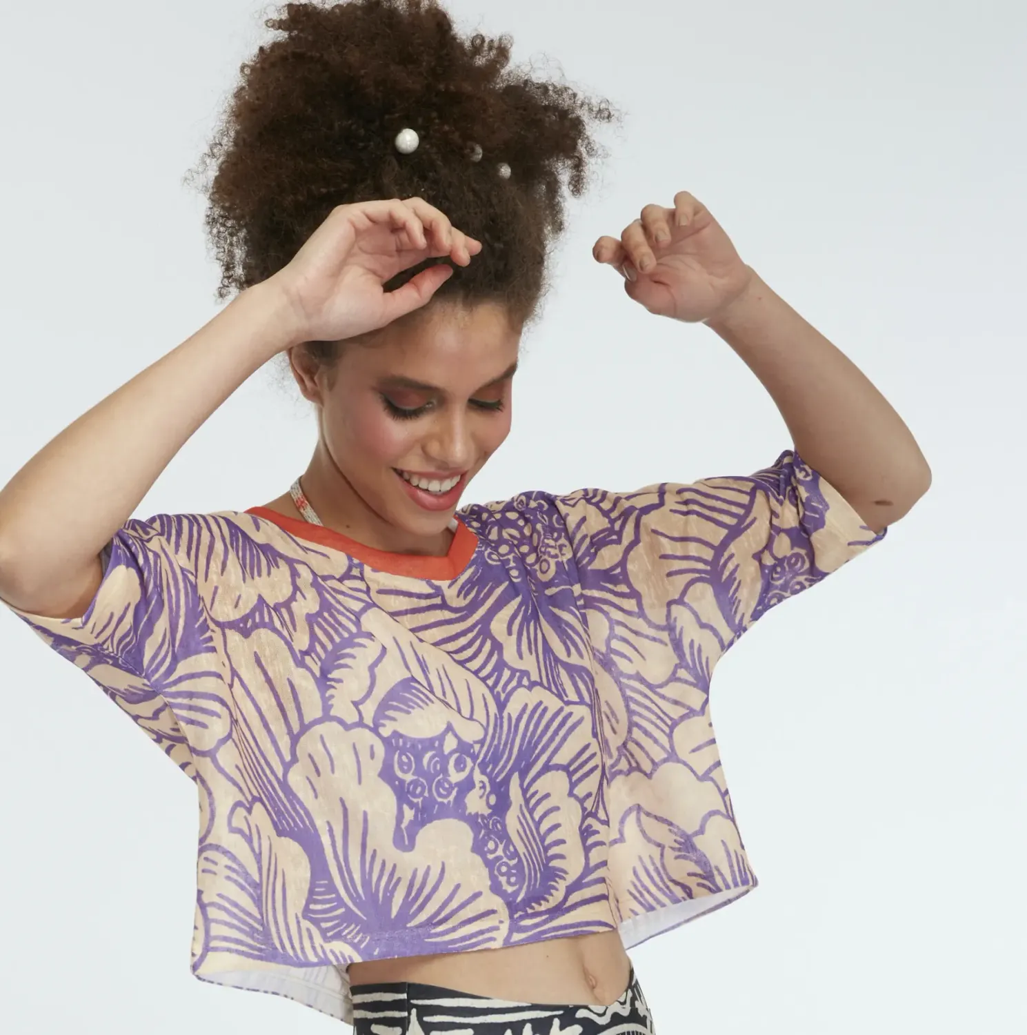 IPNG: Red Hot Illusion Blouse T-Mini