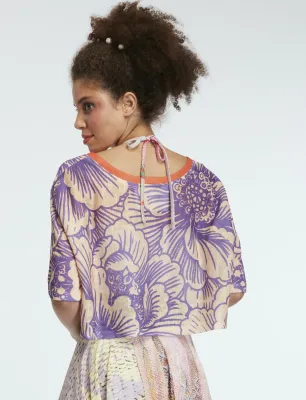 IPNG: Red Hot Illusion Blouse T-Mini
