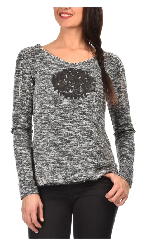 L33 Paris: Black Rose Asymmetrical Hem Top