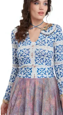 IPNG: Hot Shot Wonderland Illusion Top
