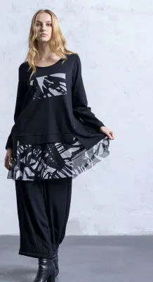 G!oze: Yin Yang Double Flared Tunic