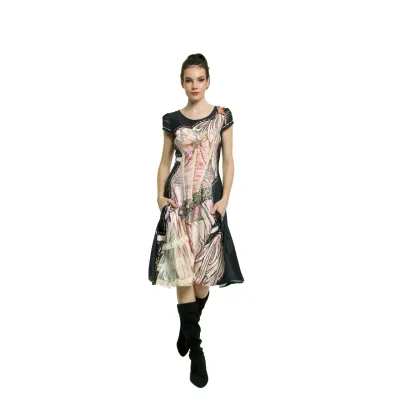 IPNG: Paper Dolls Illusion Flared Dress