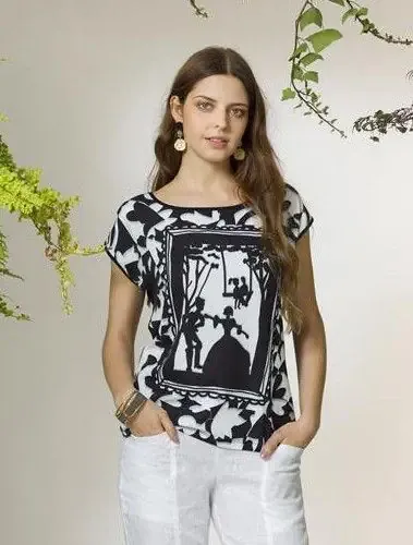 Maloka: At The Opera Monochromatic Top