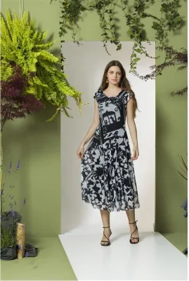 Maloka: At The Opera Monochromatic Dress