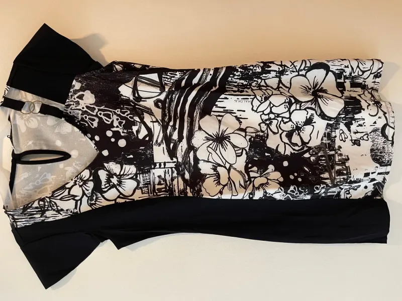 Maloka: White Petals Contrast Sundress