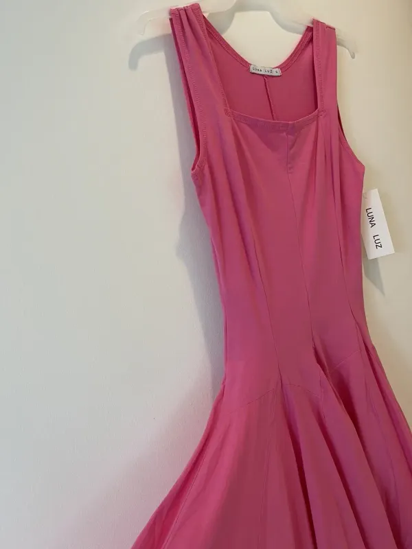Luna Luz: Romantic Square Neck Dyed Midi Dress In Hot Pink