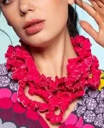 Kozan: Twist Necklace In Fuschia