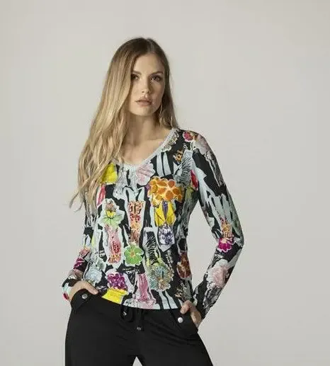 Maloka: Flower Art Show Sweater Top