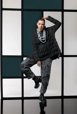 Kozan By Wild Curves: Jane Crushed Zip Jacket In Rue (MC-2911)