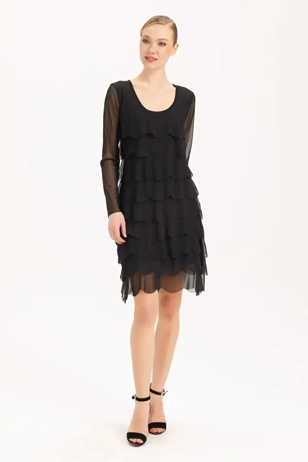 Isle By Wild Curves: Neo Dress In Black