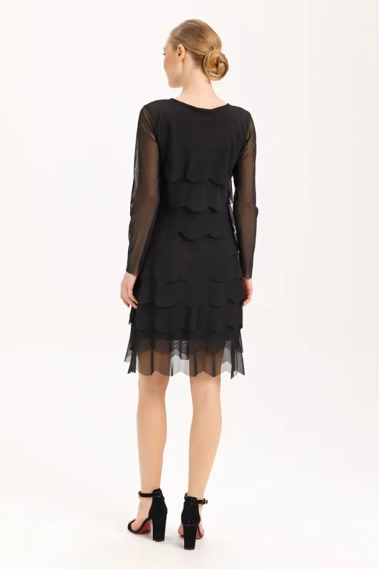 Isle By Wild Curves: Neo Dress In Black