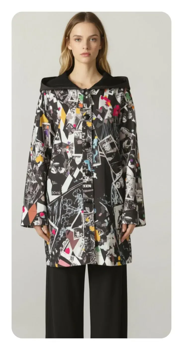 Maloka: Red Queen Card Raincoat