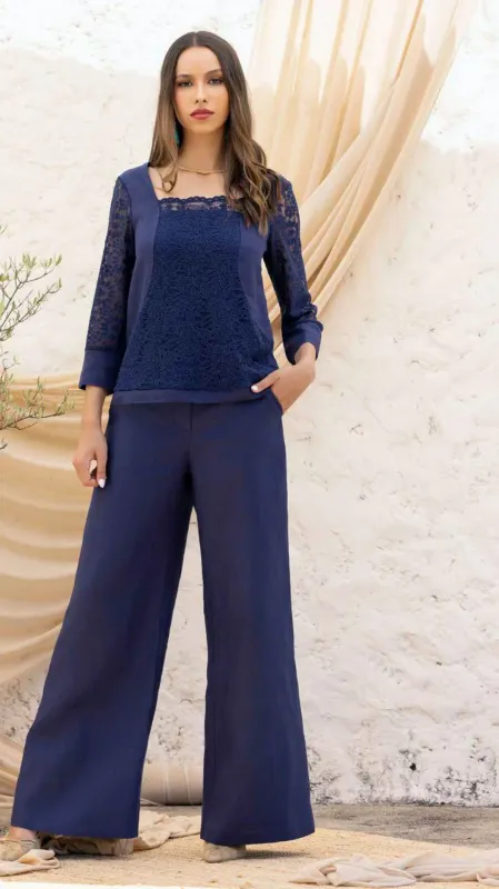 Maloka: Floral Linen Contrast Top
