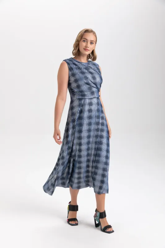 Isle Apparel By Wild Curves: Naomi Dress in Arkadi Color Palette