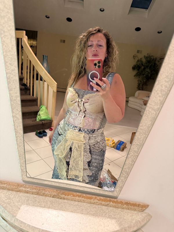 IPNG By Wild Curves: Jeanious Lace Illusion Mermaid Skirt