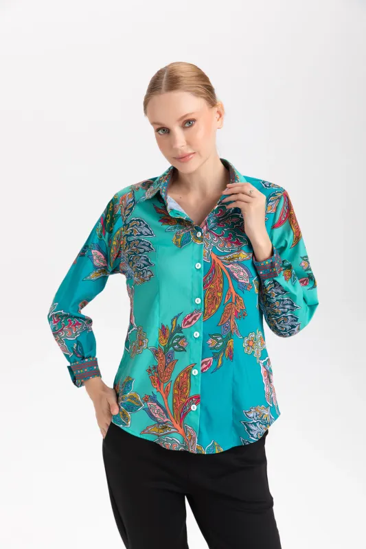 Isle Apparel By Wild Curves: Sea-green To Turquoise Lotus Buttoned Blouse Front