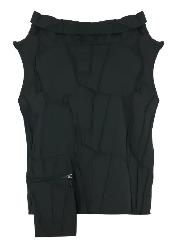 Kozan By Wild Curves: Crinkle Aris Pocket Vest In Kuro Black Front