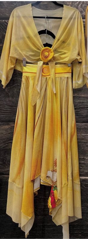 IPNG By Wild Curves: Lemon Peels 3D Illusion Flared Skirt Front