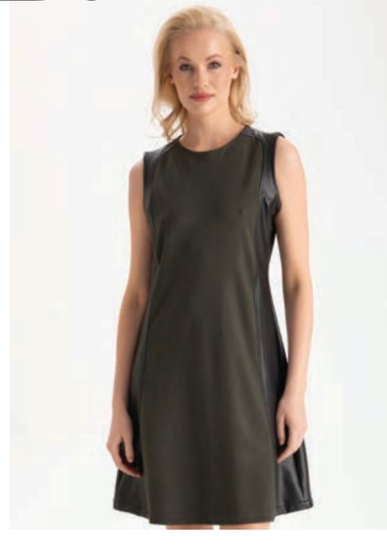Isle Apparel By Wild Curves: Mullin Dress In Moss Isle Apparel By Wild Curves: Mullin Dress In Moss