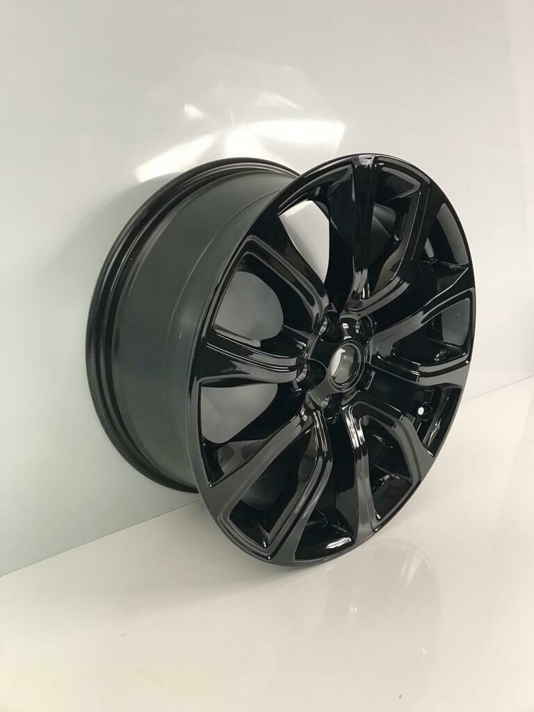 Range Rover Evoque 18" Alloy Wheel Gloss Black | Genuine Land Rover OEM LR086435