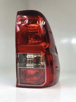 Toyota Hilux Right Rear Light Unit 2016 On 815610k281