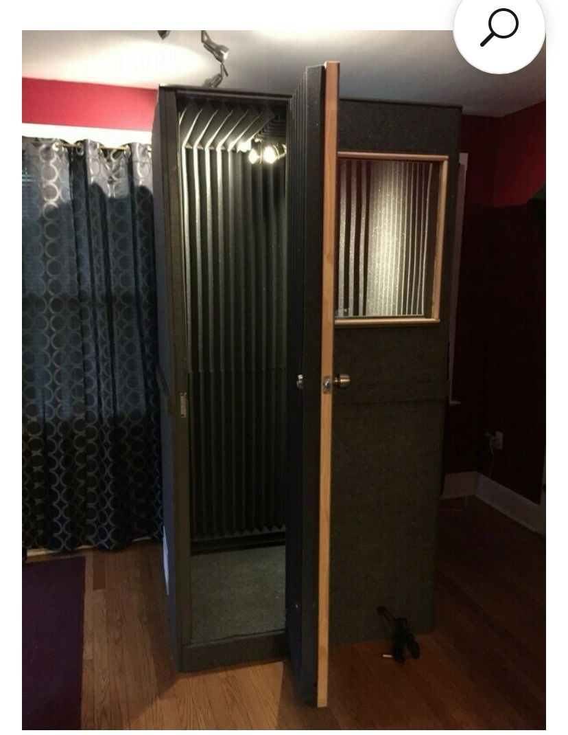 The Mini Booth 3x3