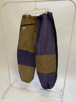 Chute Pants Sz. L Purple/Beige