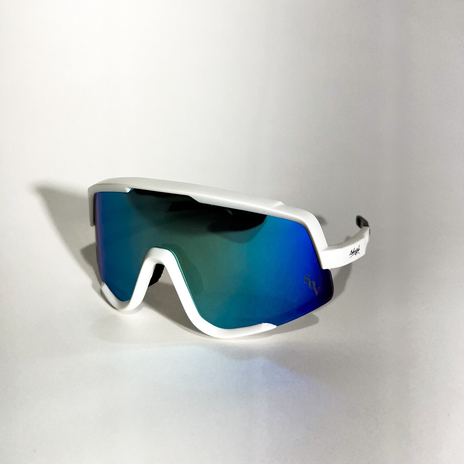 Sanctyn Shades White