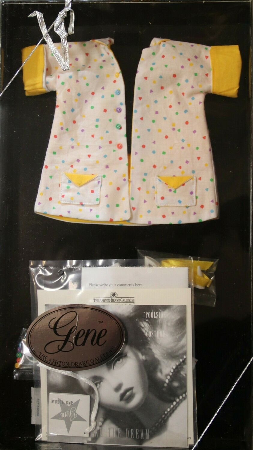 Gene Fashion Pool Side