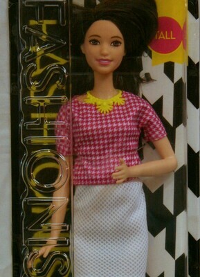 Fashionistas Barbie White &amp; Pink Pizzazz