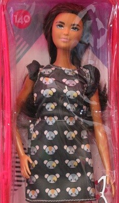 Fashionistas # 140