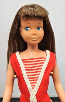 Skipper Brunette