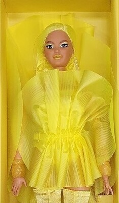 Cromatic Couture