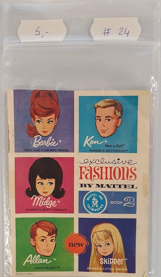 Booklet Exclusive Fashions Book 2